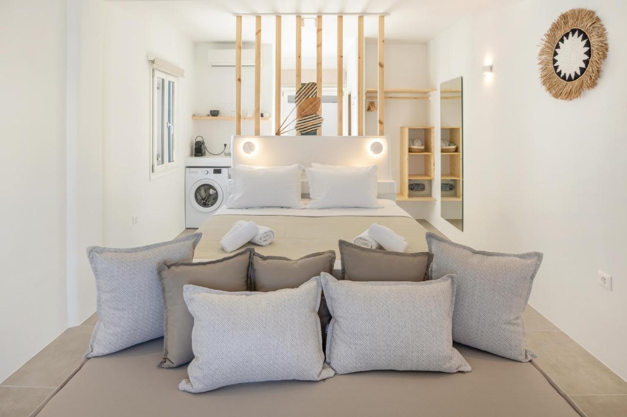 Utopia Luxury Apartments Науса Екстериор снимка